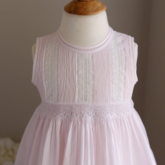Girls Pink Smocked Dress Fluted Lace Embroidery Feltman Brothers Size 3T NWT - Picture 4 of 6